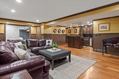 7 Darwin Ln, Walpole, MA 02081 photo 18