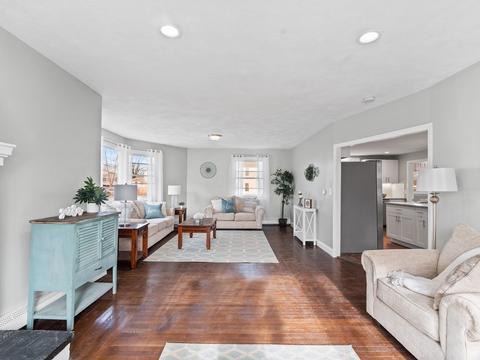 64 Maple St, Attleboro, MA 02703 photo 10