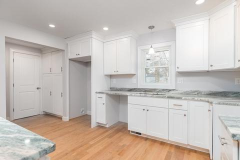 13 Maple St, Salisbury, MA 01952 photo 8