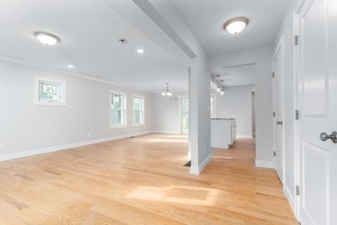 13 Maple St, Salisbury, MA 01952 photo 11