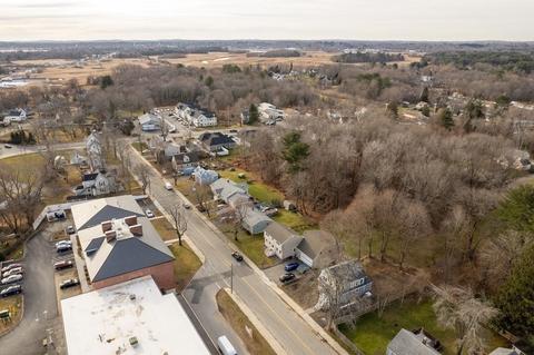 13 Maple St, Salisbury, MA 01952 photo 33