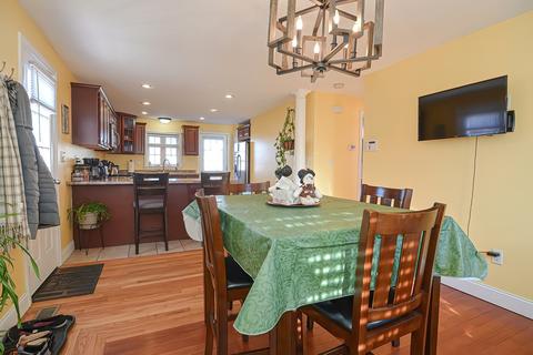 704 Brayton Ave, Fall River, MA 02721 photo 10