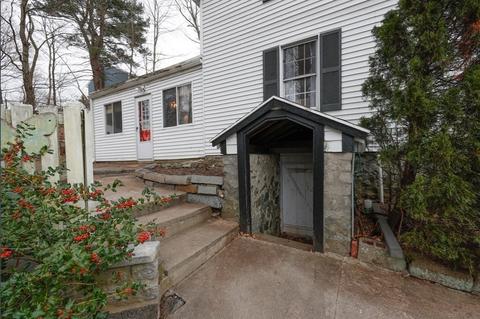 45 Bow St, Stoneham, MA 02180 photo 20