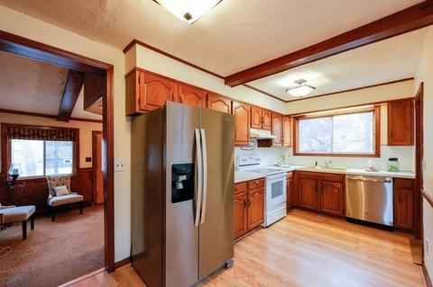 45 Bow St, Stoneham, MA 02180 photo 8