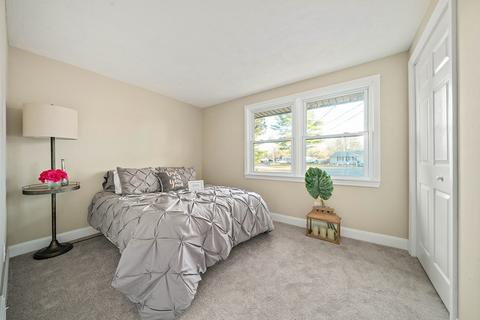 7 Susanne Cir, Wareham, MA 02571 photo 15