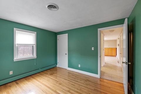 71 Wenham St, Danvers, MA 01923 photo 23