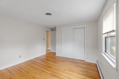 71 Wenham St, Danvers, MA 01923 photo 20