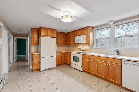 71 Wenham St, Danvers, MA 01923 photo 8