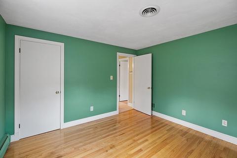 71 Wenham St, Danvers, MA 01923 photo 24