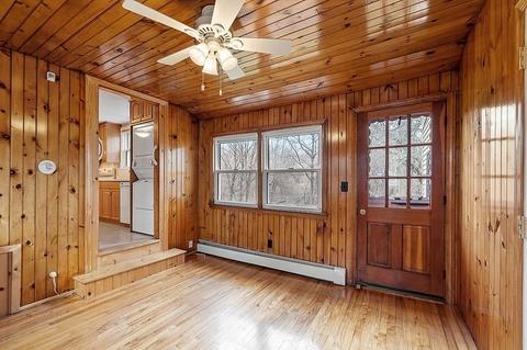 71 Wenham St, Danvers, MA 01923 photo 15