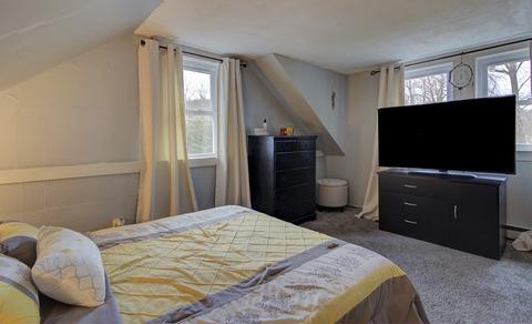 217 Central St, Georgetown, MA 01833 photo 6