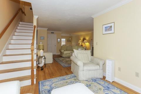 20 Leonard St #4, Gloucester, MA 01930 photo 13