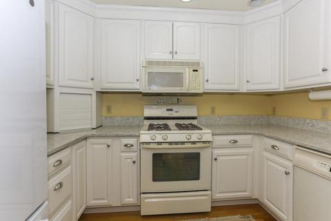 20 Leonard St #4, Gloucester, MA 01930 photo 9