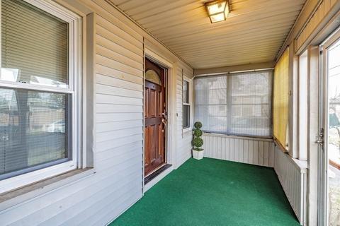 32 Monrovia St, Springfield, MA 01104 photo 39