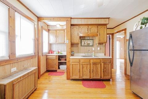 32 Monrovia St, Springfield, MA 01104 photo 8