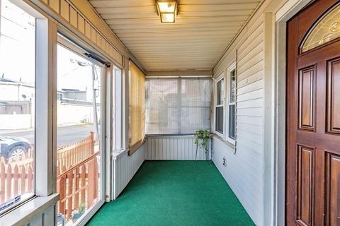 32 Monrovia St, Springfield, MA 01104 photo 40