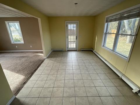 107 Virginia Ave, Woonsocket, RI 02895 photo 8