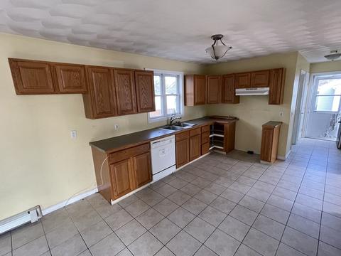 107 Virginia Ave, Woonsocket, RI 02895 photo 9