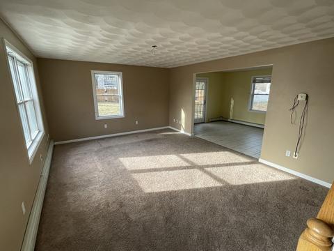 107 Virginia Ave, Woonsocket, RI 02895 photo 10