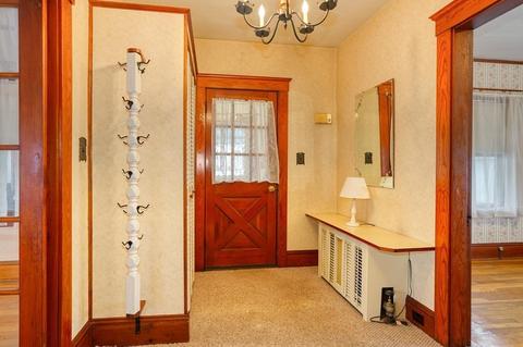 28 Glendale St, Maynard, MA 01754 photo 3