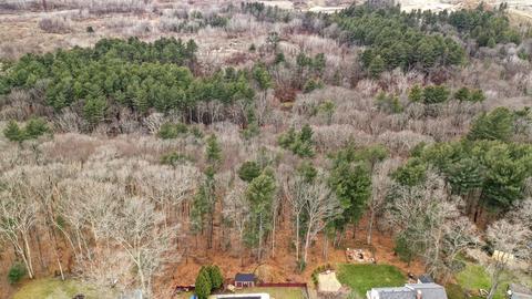48 Buttonwood Ave, Sutton, MA 01590 photo 3