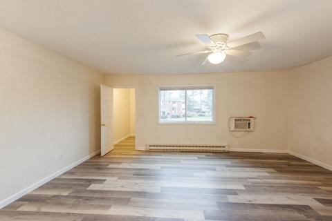 14 Dailey St #E, Attleboro, MA 02703 photo 6