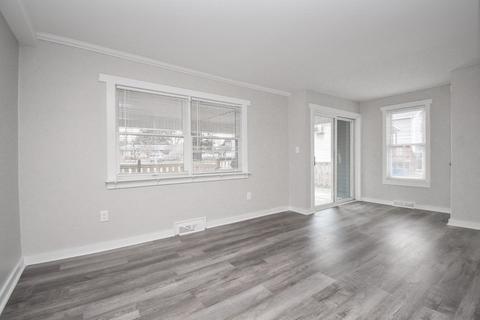 10 Everett St, Chicopee, MA 01020 photo 14