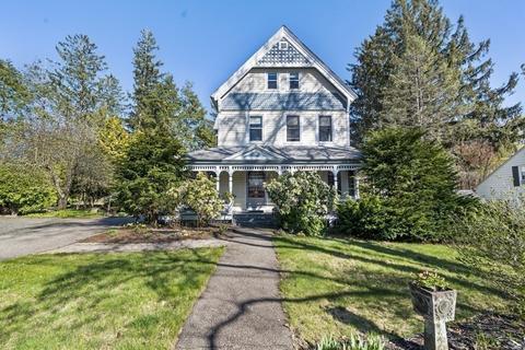 121 Church St, Ware, MA 01082 photo 3
