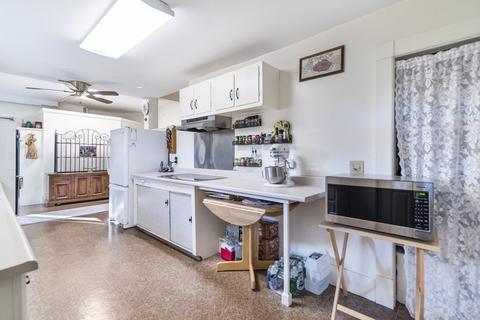 121 Church St, Ware, MA 01082 photo 22