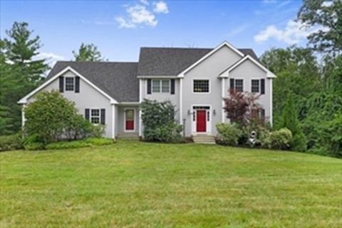 166 North St, Upton, MA 01568 photo 1