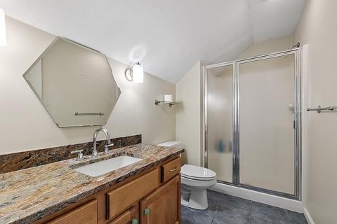 166 North St, Upton, MA 01568 photo 33