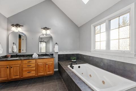 166 North St, Upton, MA 01568 photo 26