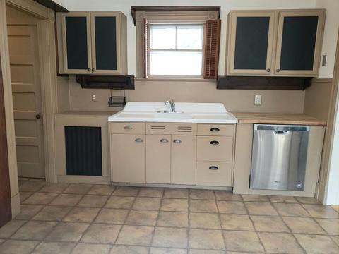 6 Everett St, Derry, NH 03038 photo 8