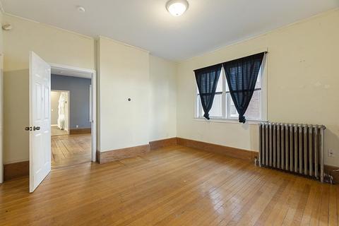 61 Winthrop St, Everett, MA 02149 photo 13