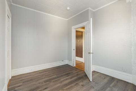 61 Winthrop St, Everett, MA 02149 photo 27