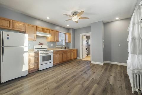 61 Winthrop St, Everett, MA 02149 photo 20