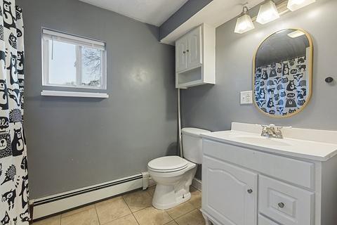 61 Winthrop St, Everett, MA 02149 photo 23