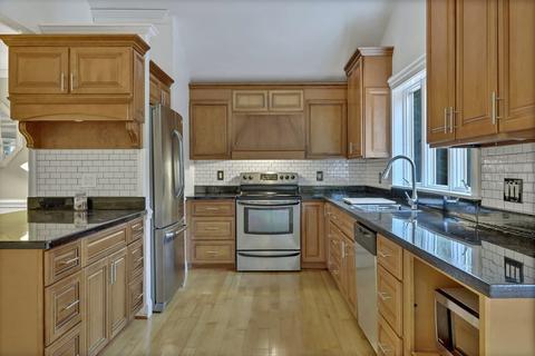 85 Blue Castle Dr, Mashpee, MA 02649 photo 10
