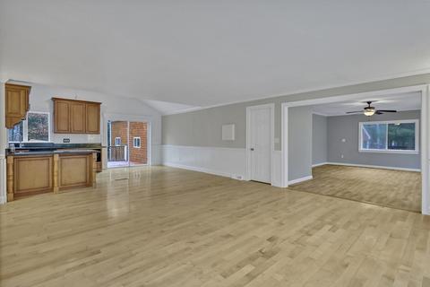 85 Blue Castle Dr, Mashpee, MA 02649 photo 4