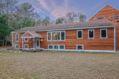 85 Blue Castle Dr, Mashpee, MA 02649 photo 3