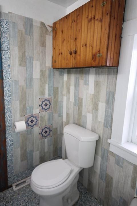 40 W Main St, Erving, MA 01344 photo 16