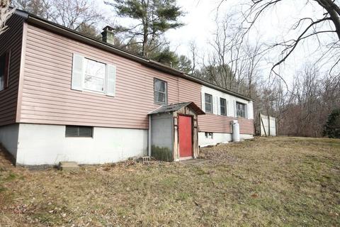 40 W Main St, Erving, MA 01344 photo 3
