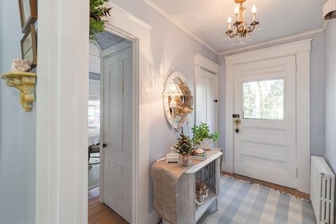 614 Main St, Barnstable, MA 02632 photo 10