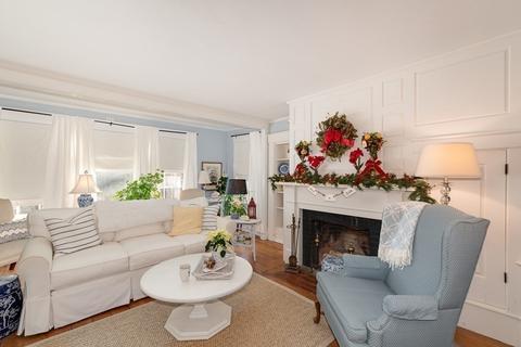 614 Main St, Barnstable, MA 02632 photo 8