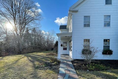 614 Main St, Barnstable, MA 02632 photo 5