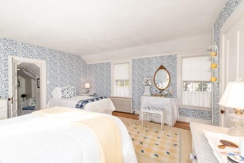 614 Main St, Barnstable, MA 02632 photo 31