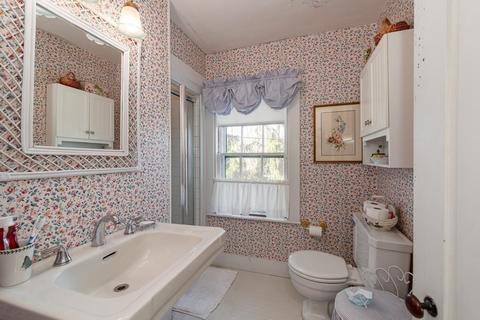 614 Main St, Barnstable, MA 02632 photo 28