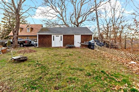 176 Bark St, Fall River, MA 02723 photo 30