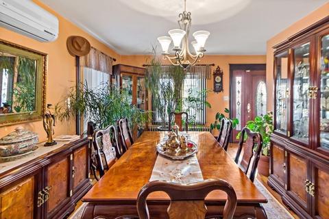 176 Bark St, Fall River, MA 02723 photo 9