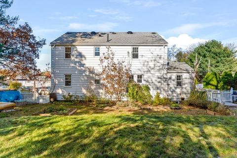 15 Berkeley Rd, Dedham, MA 02026 photo 36